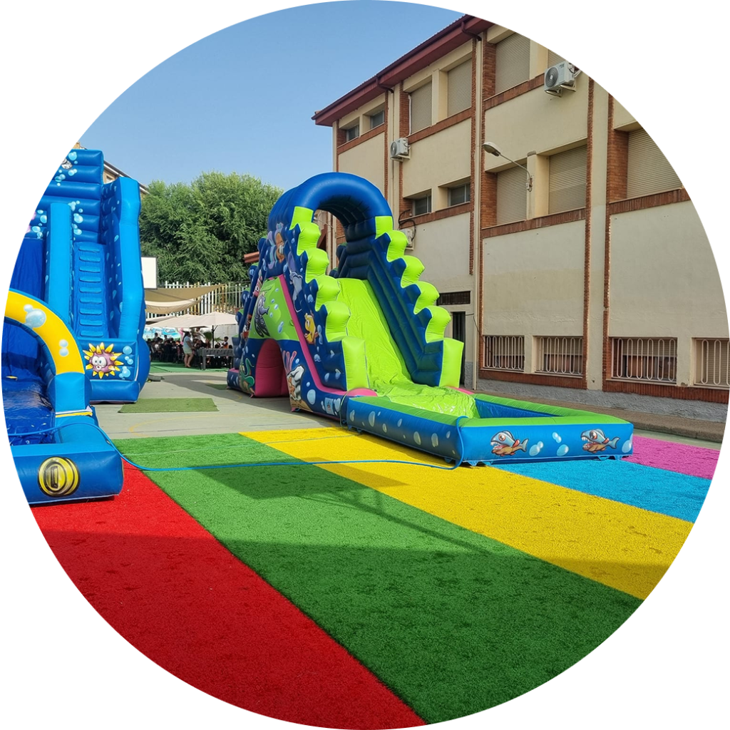 Rodadero hinchable para los niños